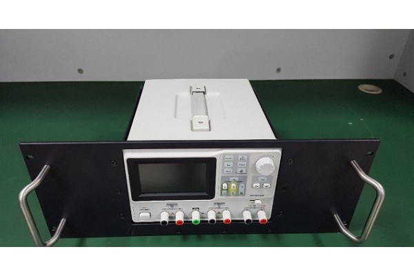 Bandeja para Rack da Fonte de Alimentação série SPD3000 Siglent SPD3000-RMK