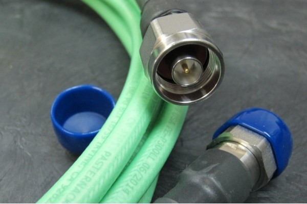 Cabo Coaxial RF Pasternack PE330-600CM N Macho 6m